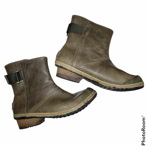 sorel slimboot pull on